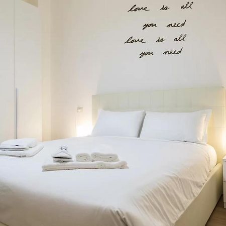 Porta Ticinese 24 Apartment Milano Ngoại thất bức ảnh