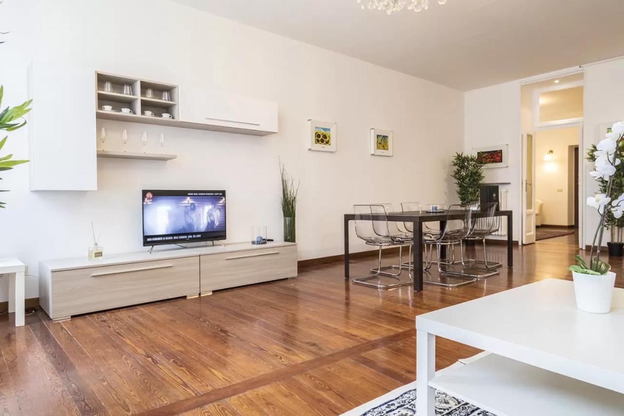 Porta Ticinese 24 Apartment Milano Ngoại thất bức ảnh