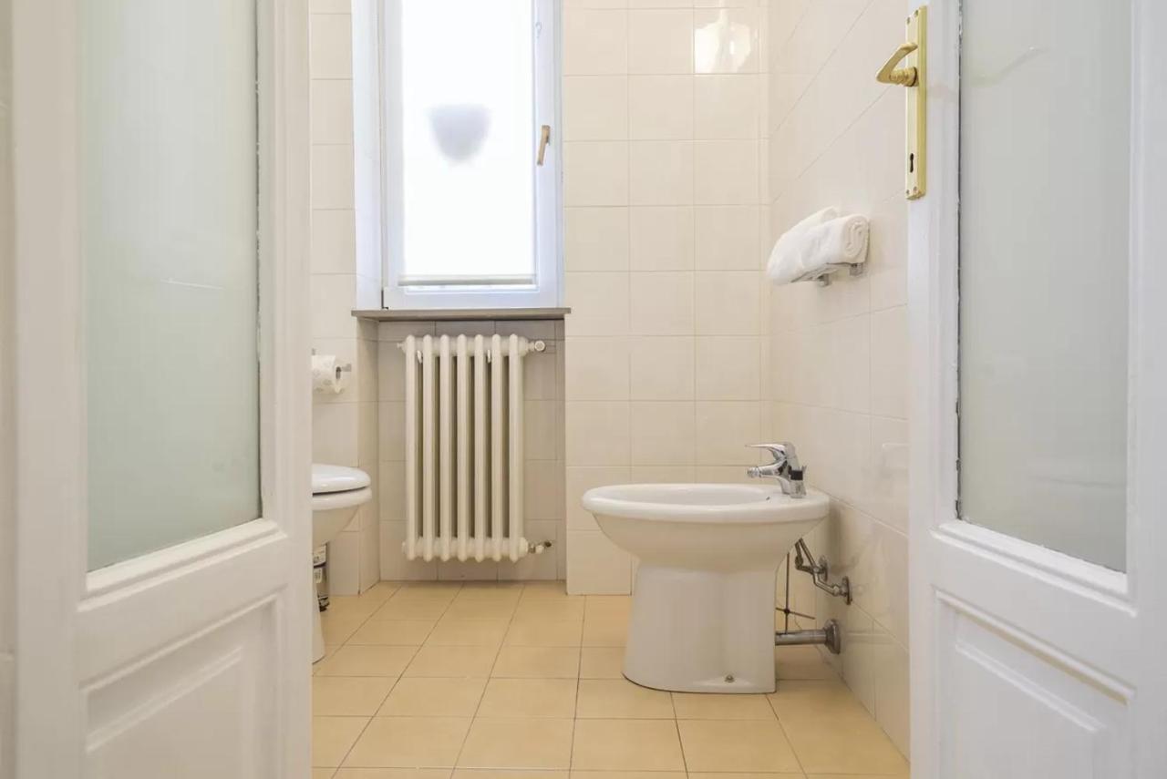 Porta Ticinese 24 Apartment Milano Ngoại thất bức ảnh