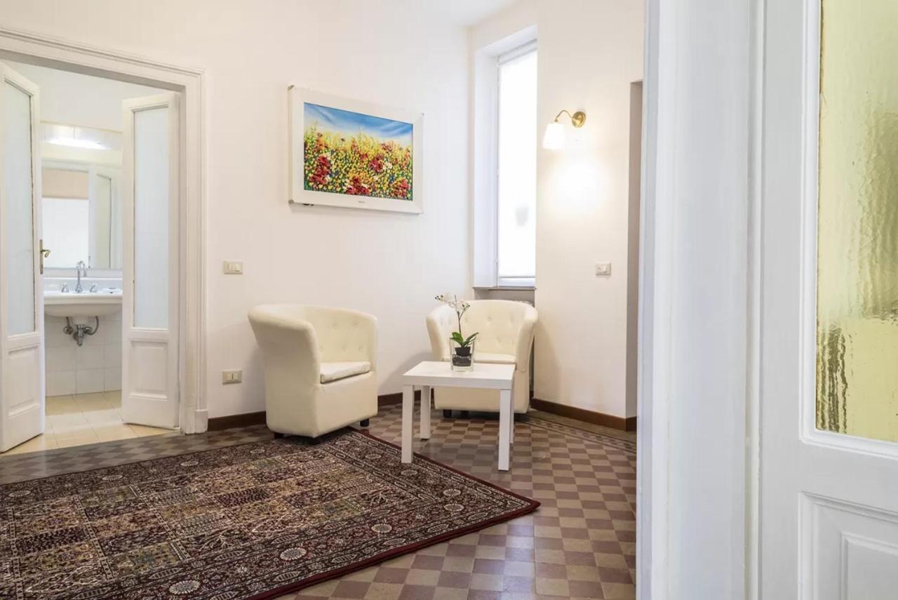 Porta Ticinese 24 Apartment Milano Ngoại thất bức ảnh