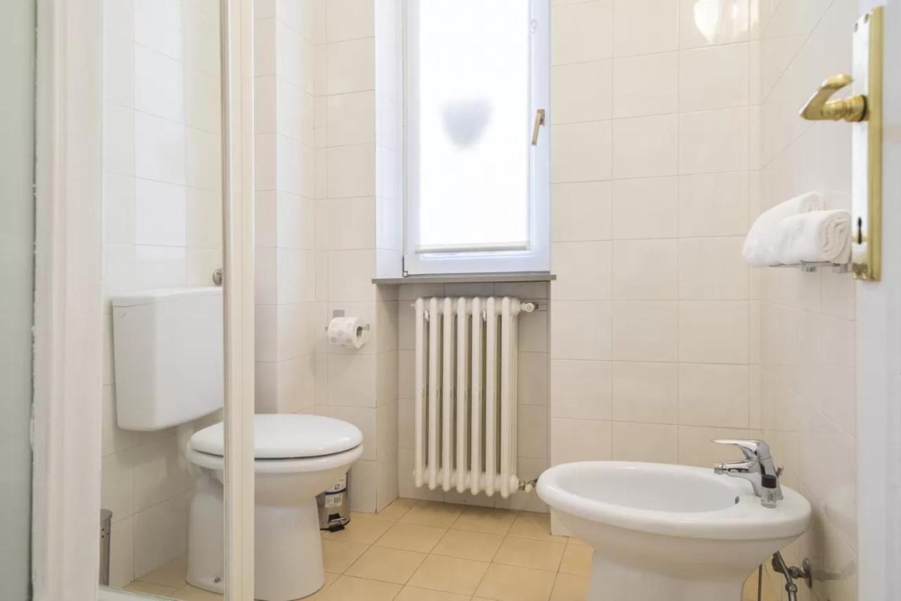 Porta Ticinese 24 Apartment Milano Ngoại thất bức ảnh